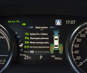 Toyota Camry 2.5 Hybrid Dynamic Force 218 KM e-CVT Executive
