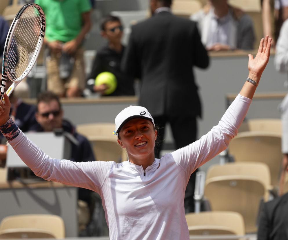 Ile zarobiła Iga Świątek w Paryżu? Roland Garros PREMIE Nagrody pieniężne Jakie są PREMIE French Open 2022