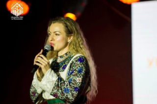 Uciekła ze Lwowa w jednej chwili. To, co znalazła w torbie, wyciska łzy