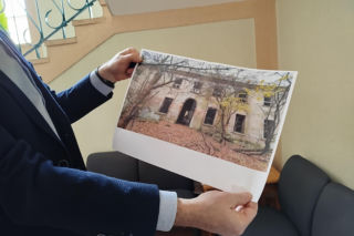 Siedlecki samorząd dostał w spadku zadłużony pałac na Pomorzu!