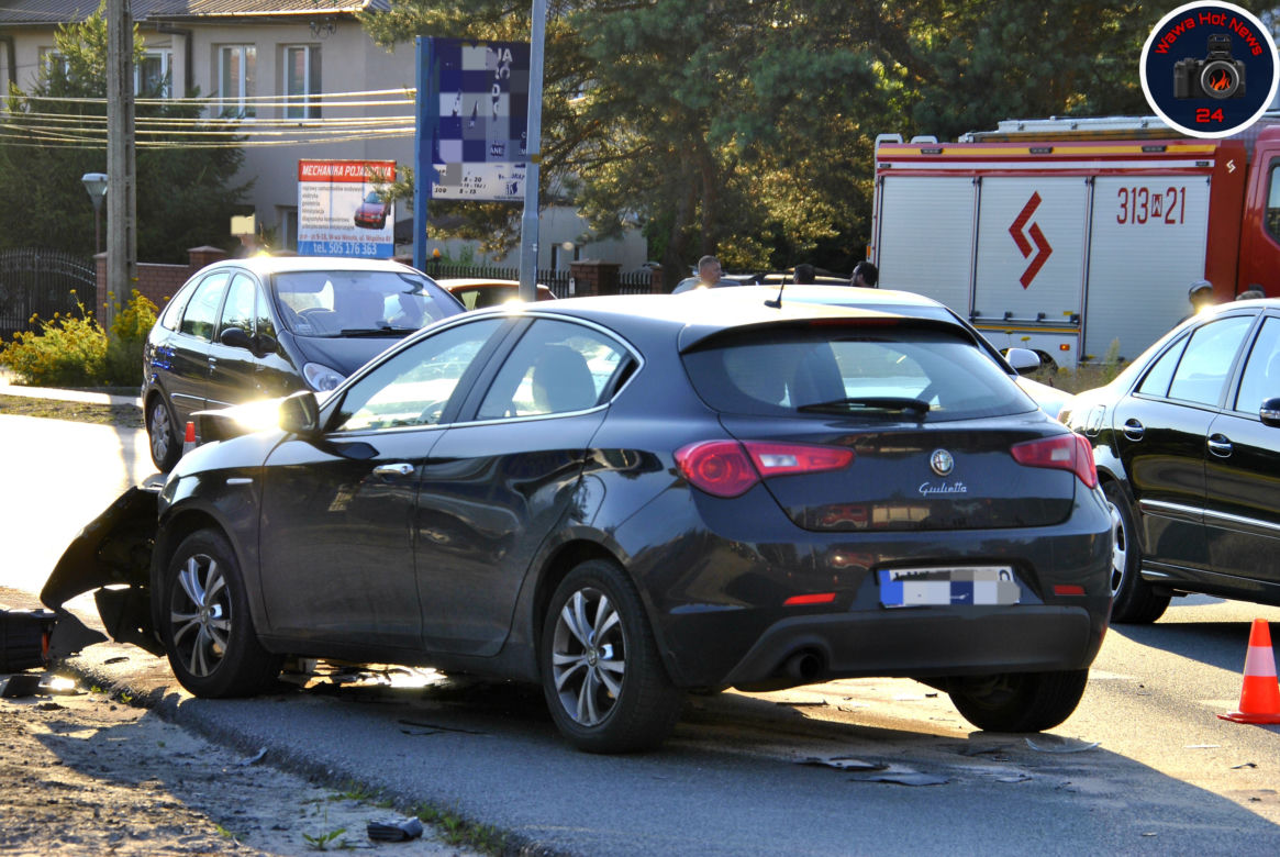 Zderzenie z nieoznakowanym radiowozem w Wesołej