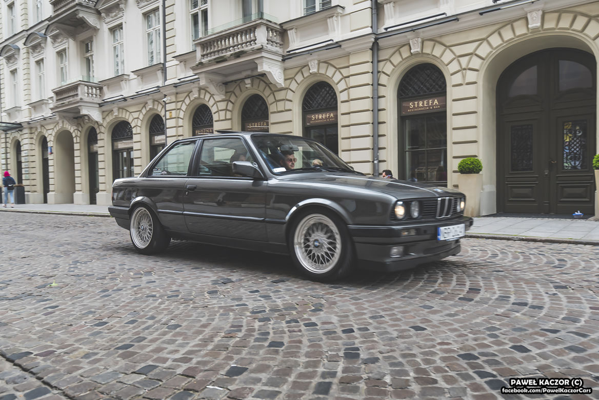 Youngtimer Warsaw fotoSPOT 2020 vol.1