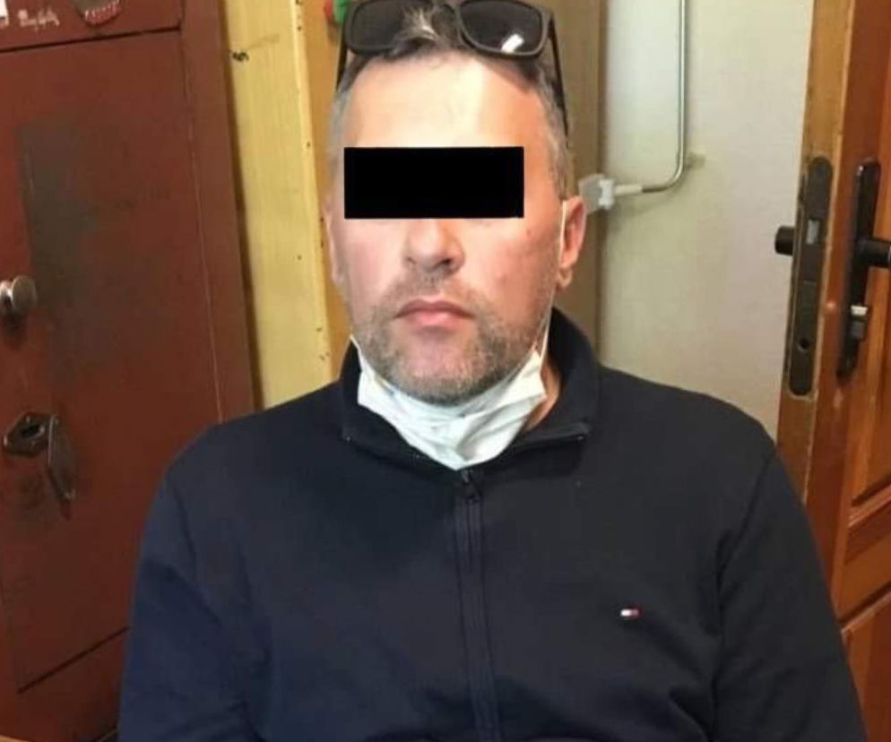 Częstochowa: Szef mafii paliwowej złapany po latach. Łukasz B. ukrywał się za granicą