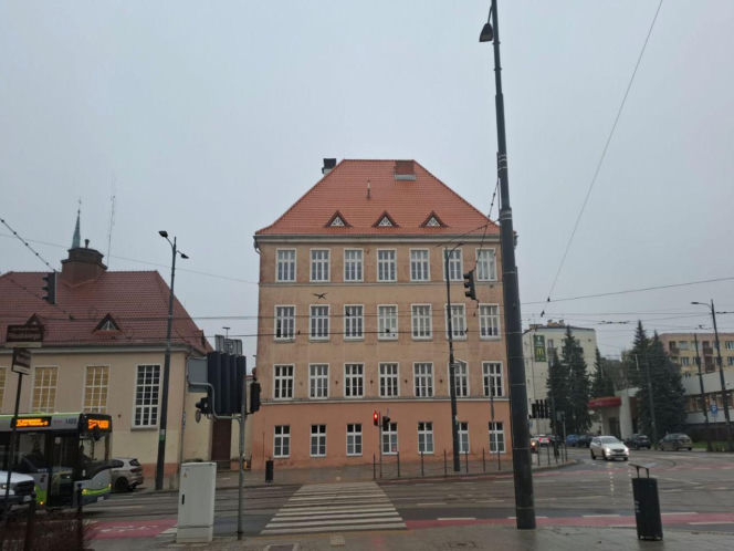 Skandal w szkole podstawowej. Uczeń dusił nauczycielkę. Szokujące kulisy zdarzenia!