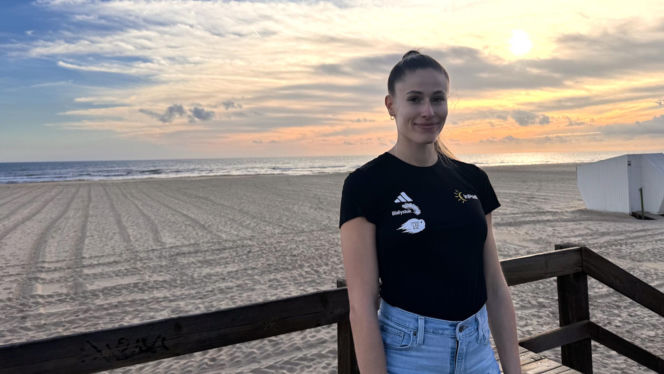 Natalia Bukowiecka i spółka w wodzie