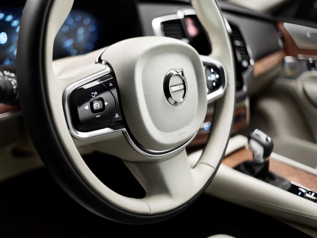 Volvo XC90 2015 - wnętrze
