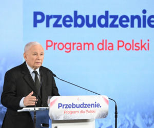 Kaczyński i Czarnek z nowymi propozycjami. Zaprezentowali Przebudzenie. Program dla Polski”