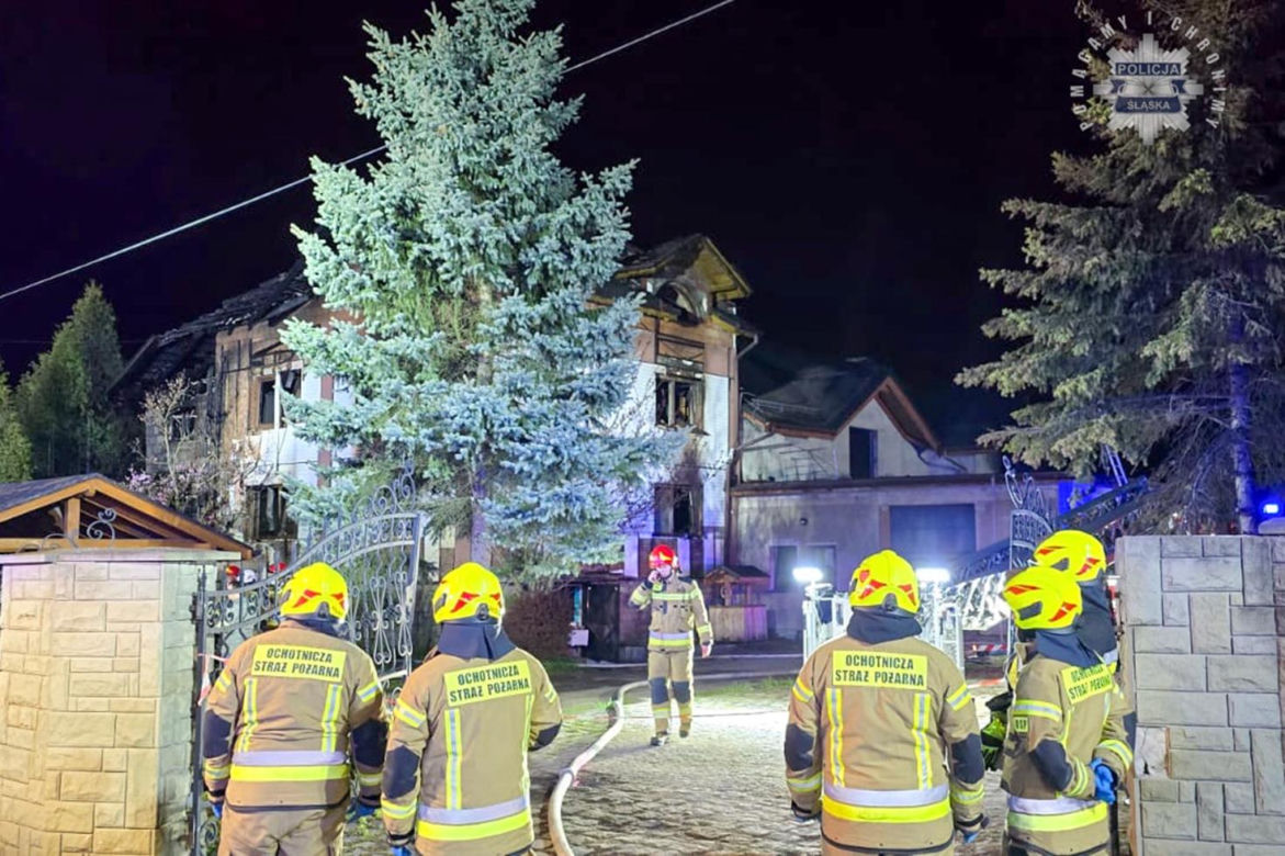 Pożar w Pszowie. Prokuratura wszczyna śledztwo po oględzinach