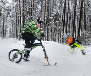 Genialny wynalazek! Na Śląsku powstał rower z silnikiem i... płozą. Można nim jeździć po śniegu [ZDJĘCIA, WIDEO]