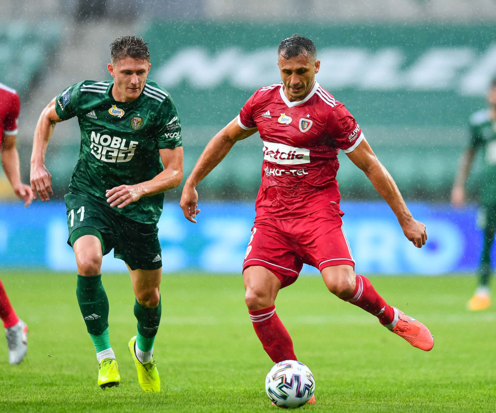 Na inaugurację sezonu w ekstraklasie Piast przegrał ze Śląskiem Wrocław (0:2).