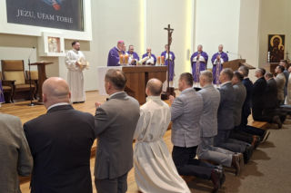 Bp Zadarko: Proszę, byście nigdy nie pozostawili tej posługi