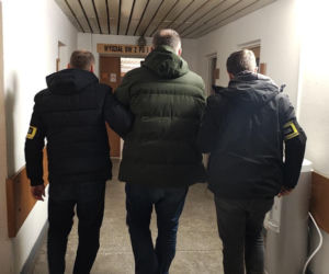 Potężna akcja antykorupcyjna w Łódzkiem. 10 osób zatrzymanych, w tym urzędnicy i policjanci