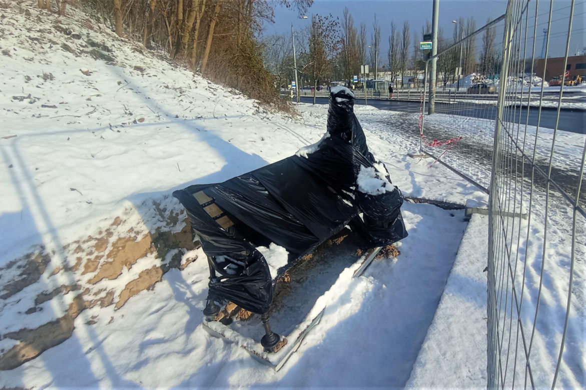 Ławeczka Tilebein na Żelechowej
