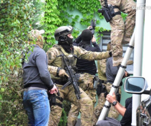 Katowice: WIELKA akcja policjantów! Narkotyki, samochody i miliony złotych 