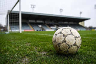 Ekstraklasa znów niepełna. Przed nami wielkie derby