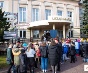 Ostatkowy korowód przeszedł ulicami Bełchatów