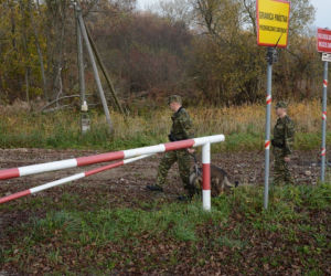 Z bliska chcieli zobaczyć rosyjski słup graniczny. Zostali ukrani mandatami