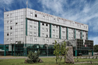 Co czwarty student Warszawskiego Uniwersytetu Medycznego nie chce się szczepić? Znamy powody