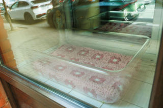 Alarm w oknie życia w Goleniowie. Przy półtorarocznym chłopcu zostawiono karteczkę