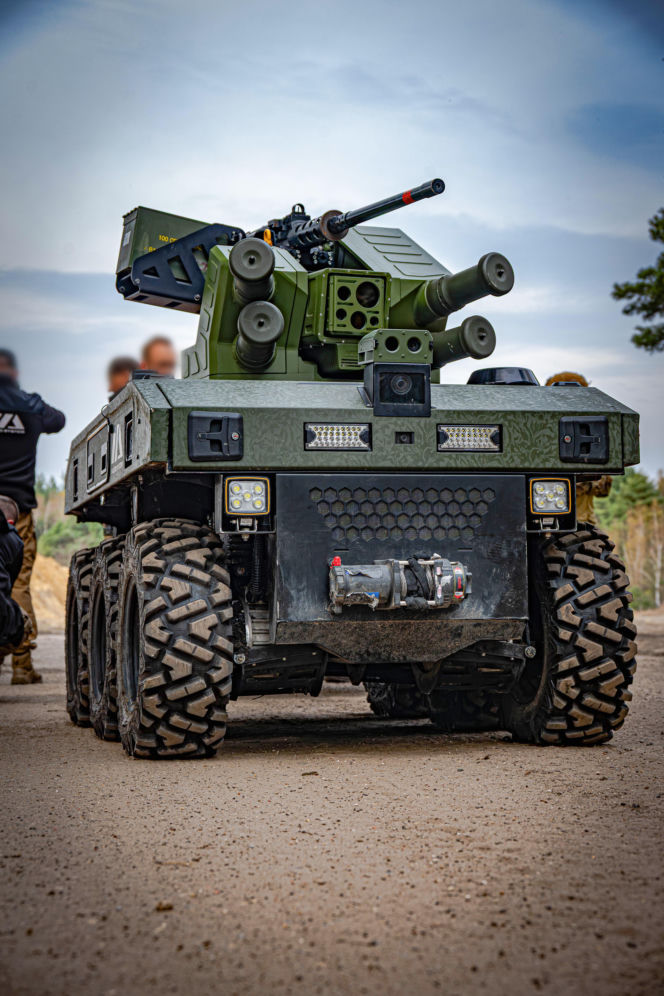 MACRO-SYSTEM na poligonie NATO