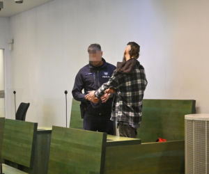 Skazany za zabójstwo matki znów walczy o wolność. Jeden z jego wniosków ma 72 strony