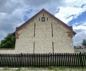 Przebudowa stodoły z wapienia w woj. opolskim. Dom