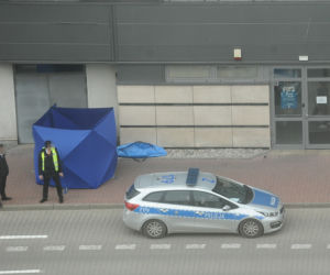  Zwłoki mężczyzny pod galerią handlową na Pradze-Południe