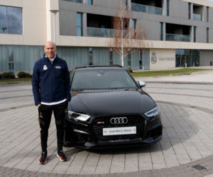 Piłkarze drużyny Real Madryt odebrali nowe samochody Audi
