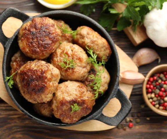 Mleko zamieniłam na ten sok. Kotlety mielone są tak pyszne, że nie można im się oprzeć