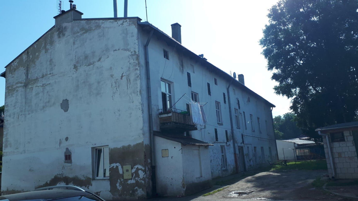 Podkarpackie. Córka z samotności skoczyła do studni