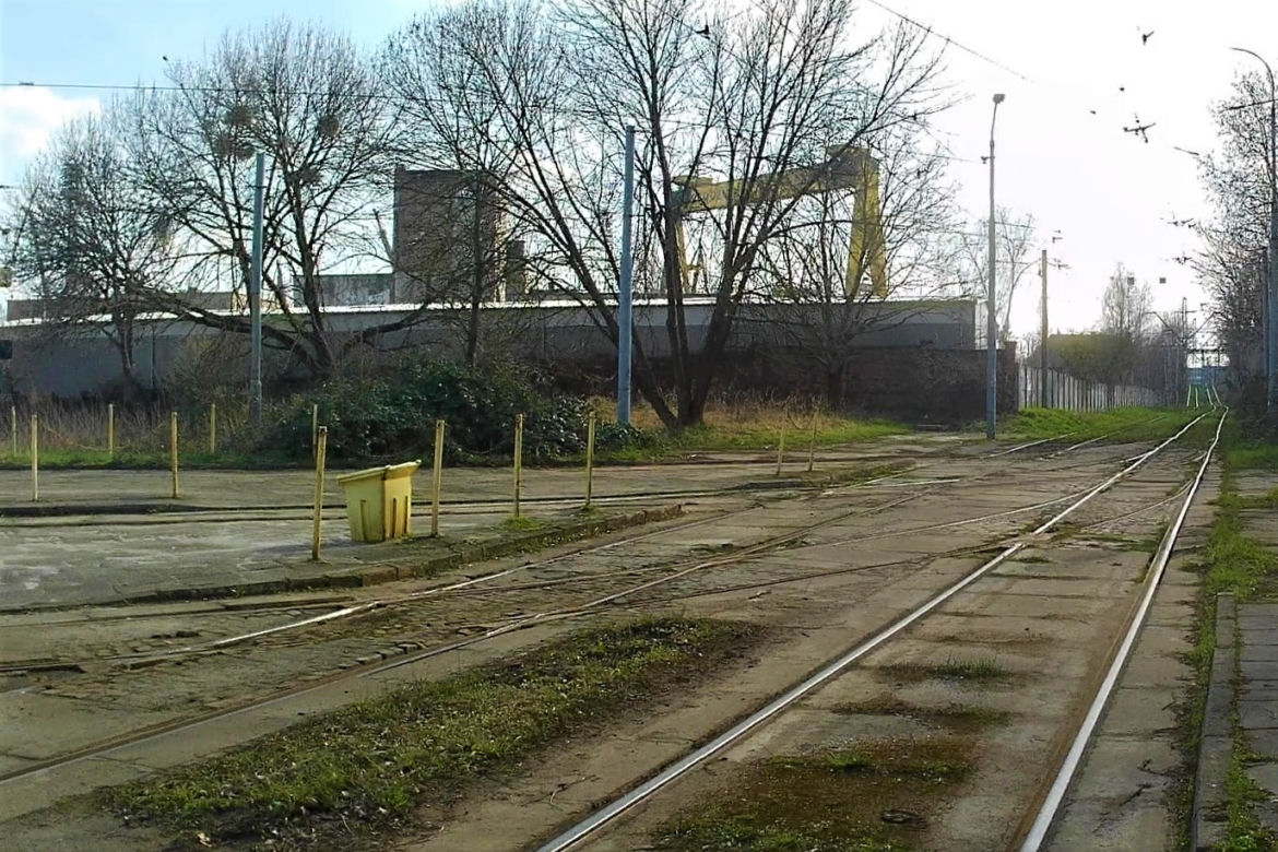 Pozostałości po trasie tramwajowej w "dolinie śmierci"