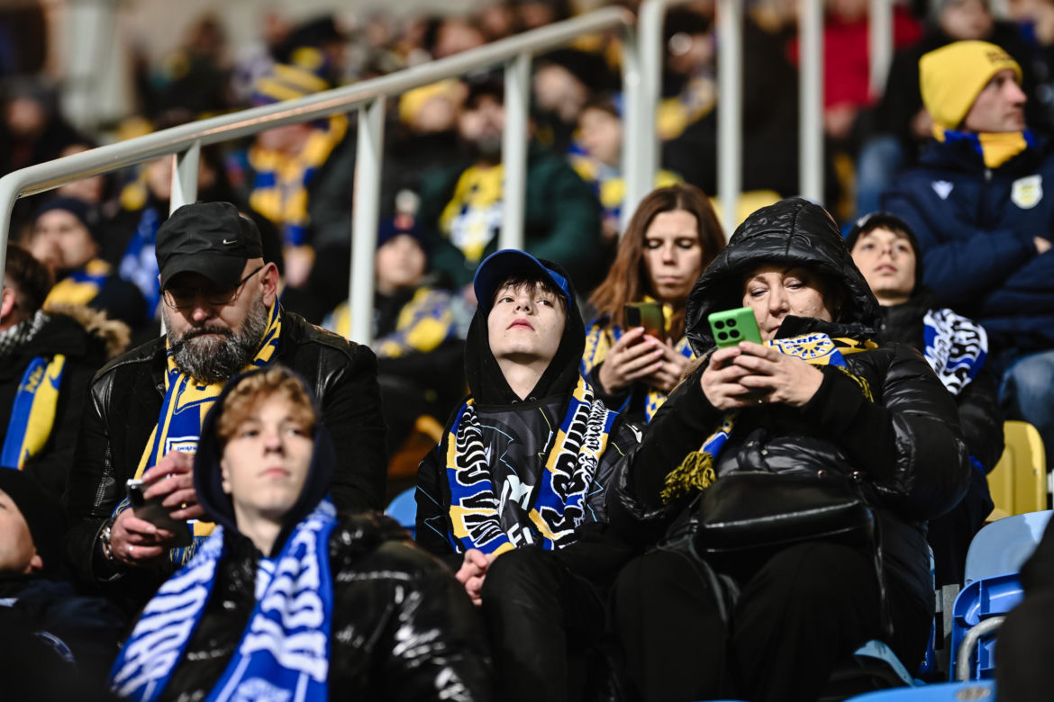 Arka Gdynia - Lech Poznań: Zdjęcia kibiców z meczu 15. kolejki PKO BP Ekstraklasy