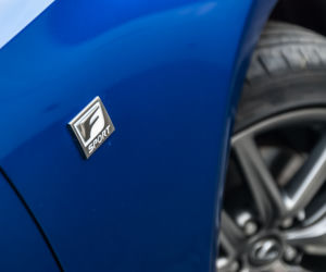 Lexus IS300h F SPORT