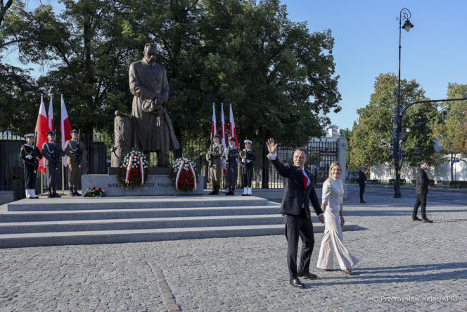 Marta Nawrocka w kostiumie na Święcie Wojska Polskiego. Czym zaskoczy pierwsza dama w tym roku?