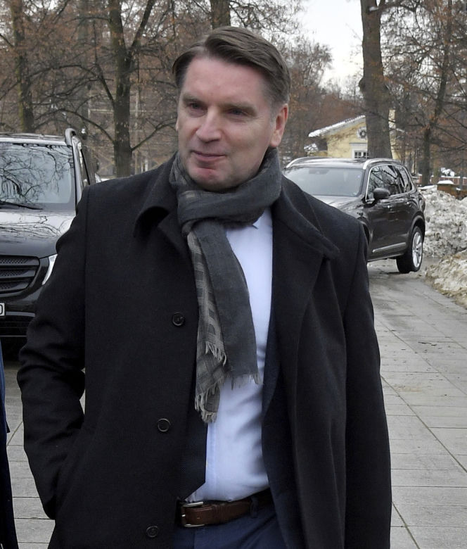 Tomasz Lis na pogrzebie Mariusza Waltera