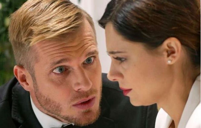 M jak miłość, Artur (Tomasz Ciachorowski), Iza (Adriana Kalska)