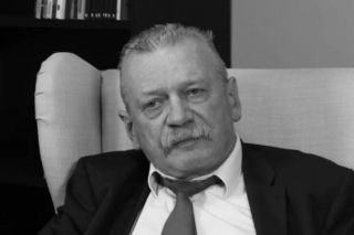 Siedem kadencji i liczne skandale. Nie żyje Sylwiusz Jakubowski