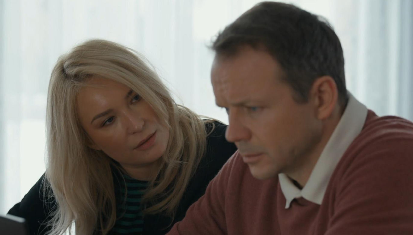 Barwy szczęścia odc. 3391. Bruno (Lesław Żurek), Karolina (Marta Dąbrowska)