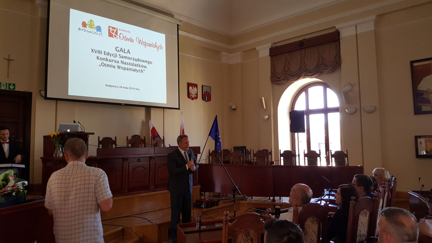 Czerpią radość z niesienia pomocy innym. Gala "Ośmiu Wspaniałych" za nami! [ZDJĘCIA]