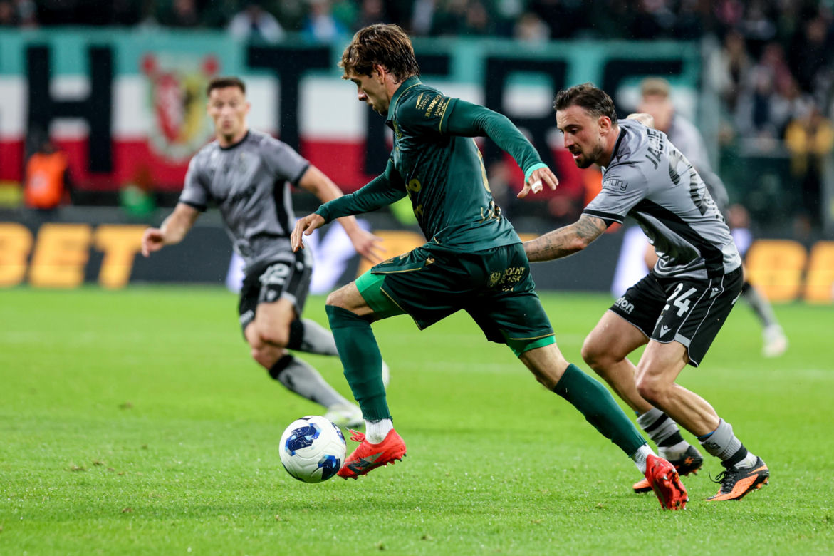 Śląsk Wrocław - Lech Poznań: Zdjęcia kibiców i zawodników z meczu 10. kolejki sezonu 2026/27 PKO BP Ekstraklasy