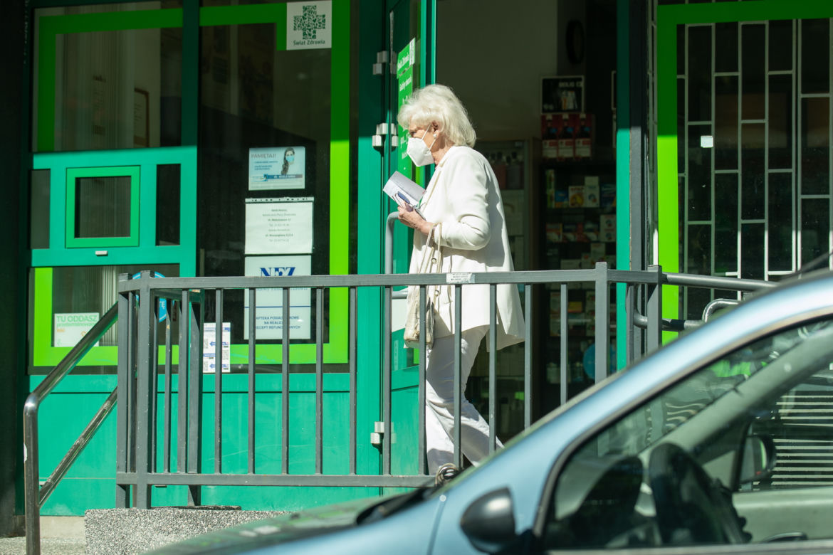 Krystyna Loska jeździ autem
