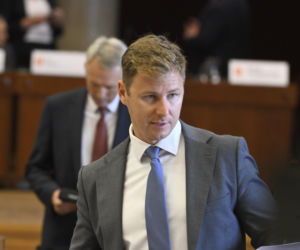 Wotum zaufania i absolutorium dla prezydenta Rafała Trzaskowskiego
