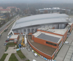 Budowa szpitala tymczasowego w hali Netto Arena