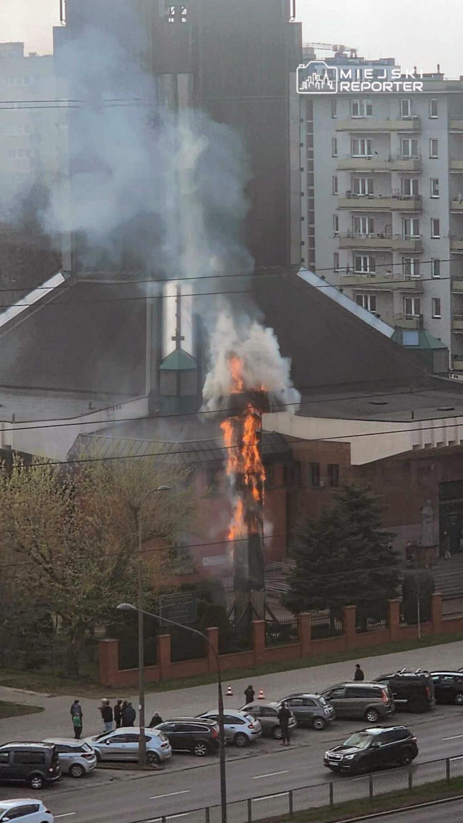 Pożar krzyża Mokotów