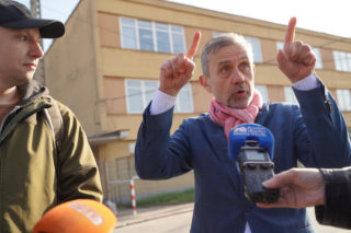 Skandal w hucie Biaglass. Prezes złamał obietnicę. Pani Iza: Czuje się zdradzona i poniżona