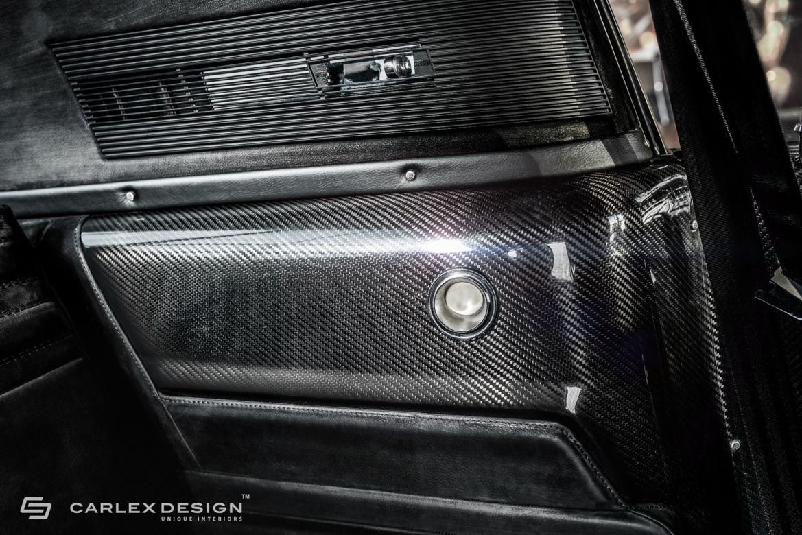 Ford Mustang z wnętrzem od Carlex Design