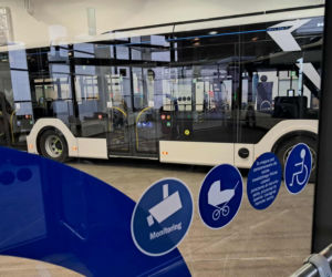 Pięć nowych autobusów elektrycznych trafia do komunikacji miejskiej w Starachowicach