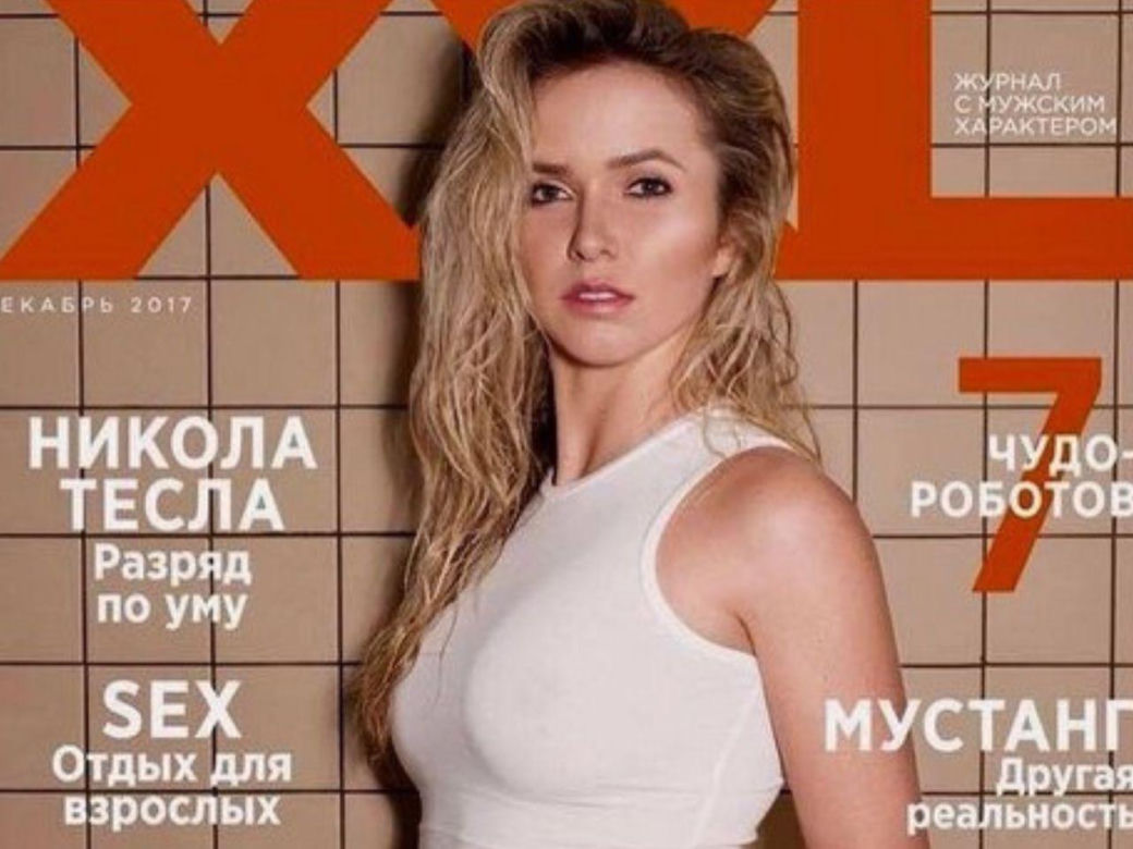 Elina Switolna na okłądce "XXL"
