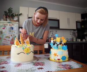 Jadwiga Kwater piecze pyszne torty
