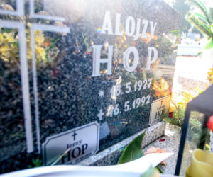 Tajemnicza śmierć i pogrzeb w sekrecie. Znany prokurator Jerzy Hop i jego syn nie żyją. Ostatnie pożegnanie